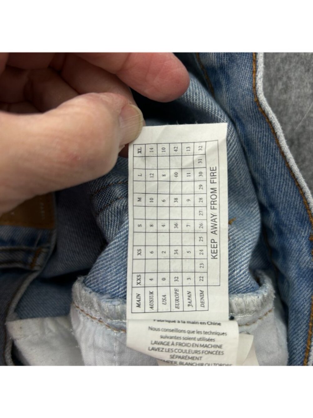One Teaspoon Awesome Baggies Jeans Women's Size 26 Button Fly Distressed Denim - Picture 8 of 13